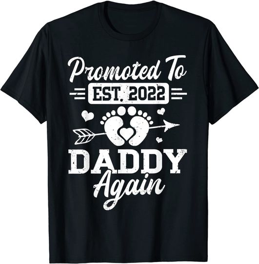 Promoted To Daddy Again EST 2022 Funny New Daddy T-Shirt
