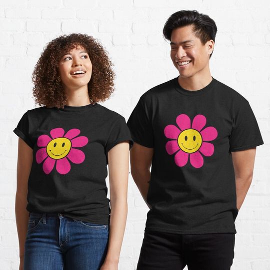 70's Retro funky flower with a smiley face Classic T-Shirt
