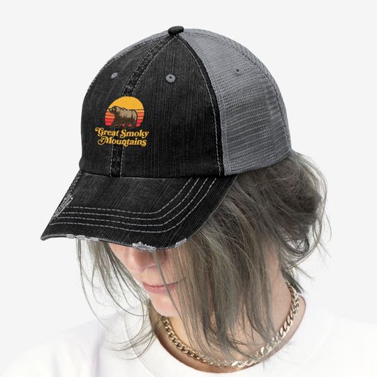 Retro Great Smoky Mountains National Park Bear 80s Graphic Trucker Hat